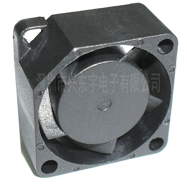 【微型橫流風扇】‘老虎頭上的虱子’四兩撥千斤。